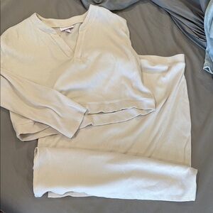 Isabel Maternity Ribbed Two-Piece Lounge Set in Light Cream